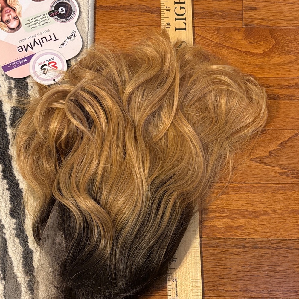 Bobbi Boss Natural Lacefront and Hand-Tied Lace Part Wig NWOT - Picture 13 of 17
